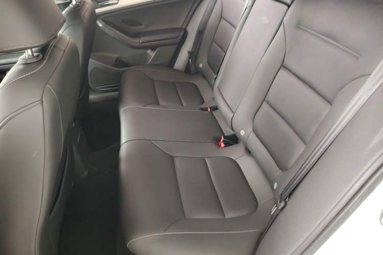 Used Volkswagen Sagitar 2018 1.6L Manual Comfort Model