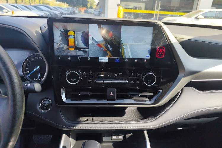 Used Toyota Highlander 2023 2.5L Smart Electric Hybrid Dual-Engine 4x4 Elite Edition 7 Seats