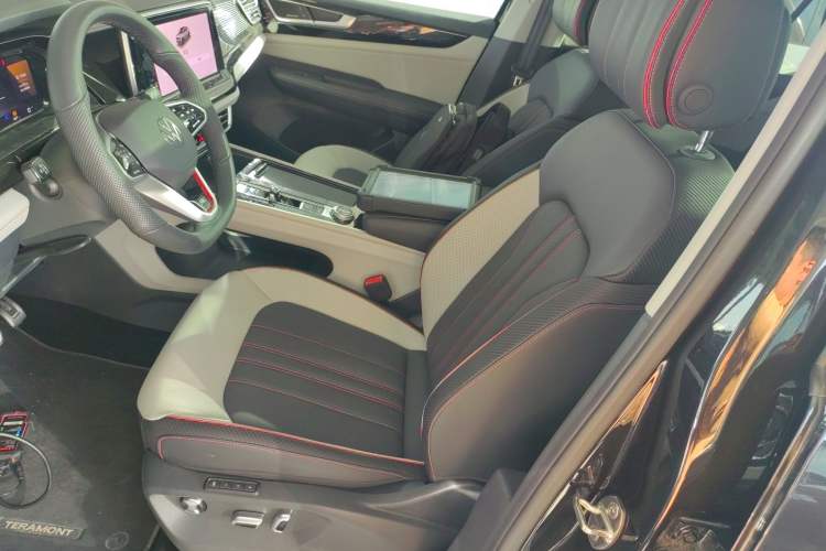 Used Volkswagen Teramont X 2024 380TSI Four-Wheel Drive Longxiang Edition
