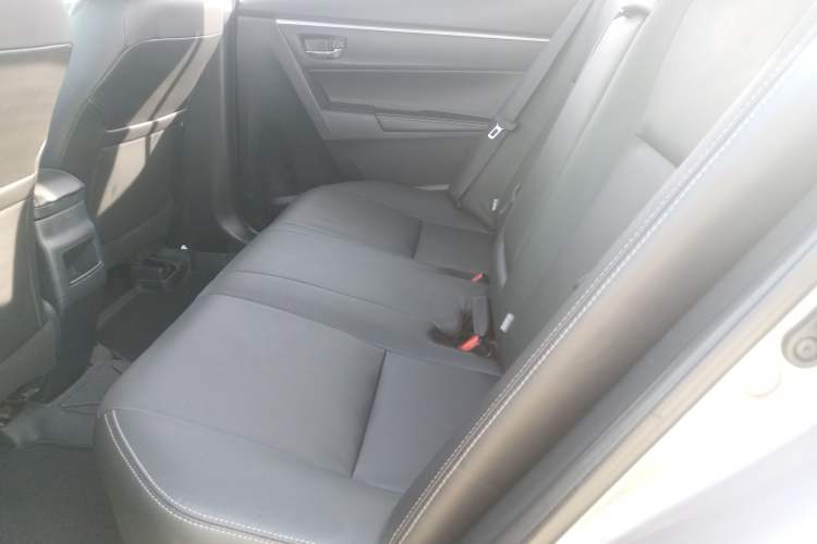 Used Toyota Corolla 2017 Revised Dual-Engine 1.8L E-CVT Elite Edition