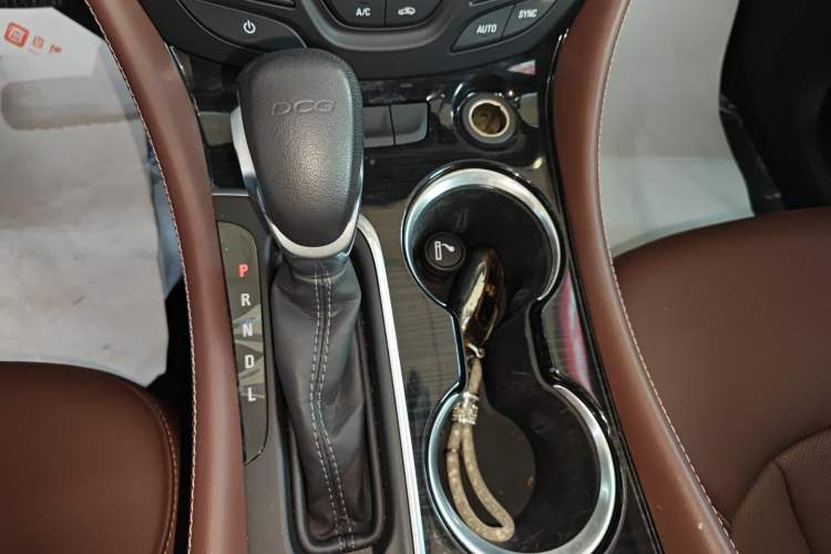 Used Buick Envision 2021 532T Two-Wheel-Drive Luxury Version