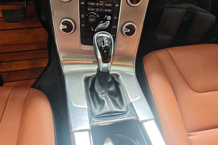 Used Volvo S60 2019 S60L Facelift T5 Intelligent Advanced Edition
