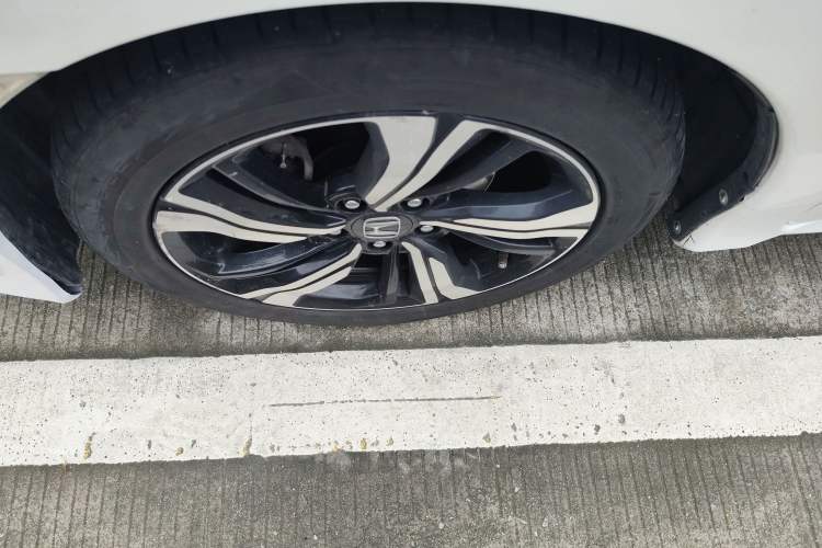 Used Honda Civic 2016 220TURBO CVT Prestige Edition
