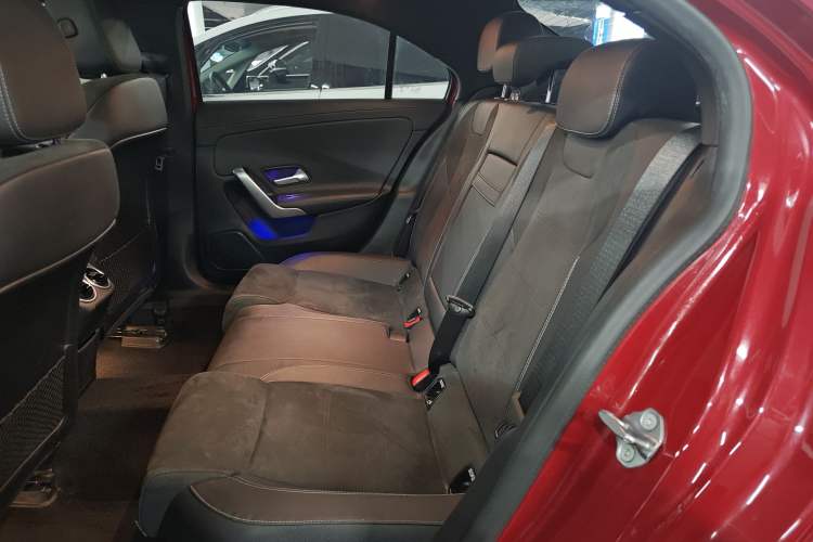 Used Mercedes-Benz A-Class 2020 Restyled A 200 L Sport Sedan Fashion Version
