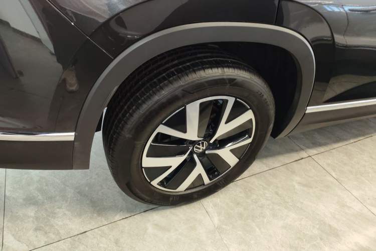 Used Volkswagen Tayron 2024 330TSI Two-Wheel Drive Luxury Plus Advanced Version