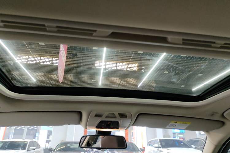 Used BMW 3 Series 2018 320Li Leading Model M Sport Package
