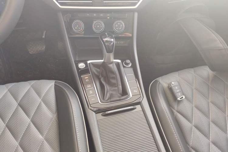 Used Volkswagen Sagitar 2023 300TSI DSG Excellence Edition
