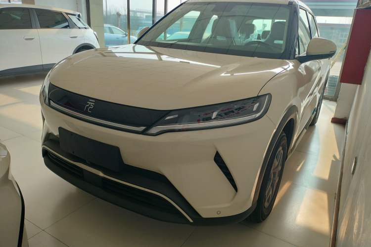 Used BYD Yuan UP 2025 Model 301KM Leading Version