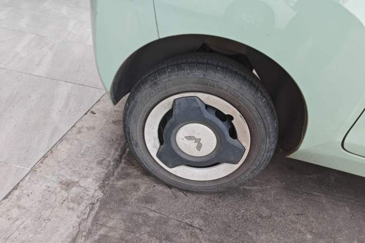 Used Wuling Hongguang MINIEV 2021 Macaron Premium Model – Lithium Iron Phosphate
