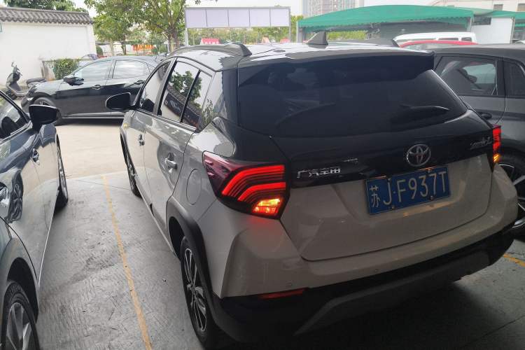 TDK.VehicleDetails.img