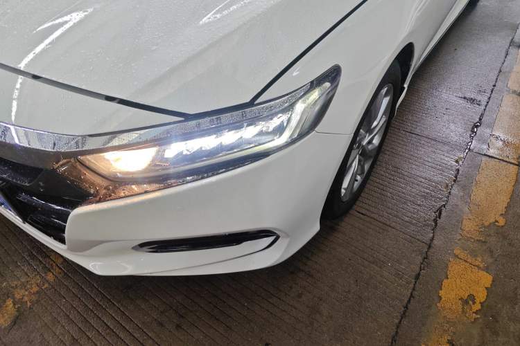 Used Honda Accord 2018 260TURBO Luxury Edition China V Emission Standard
