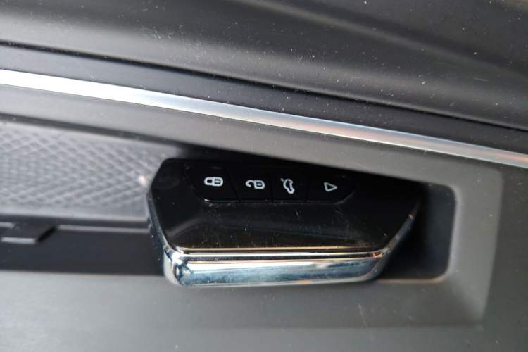 Used Volkswagen Golf 2023 Facelift 280TSI DSG Pro
