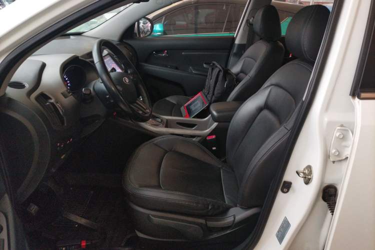 Used Kia Sportage R 2015 2.0L Automatic Two-Wheel Drive GLS
