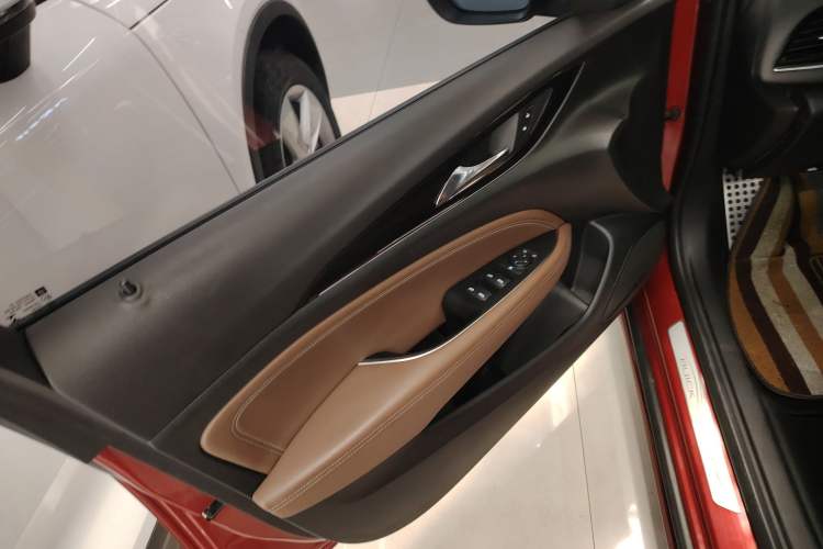 Used Buick Regal 2017 20T Luxury Model
