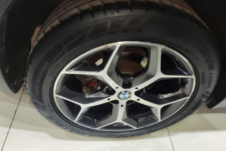 Used BMW X1 2019 sDrive18Li Premium Edition
