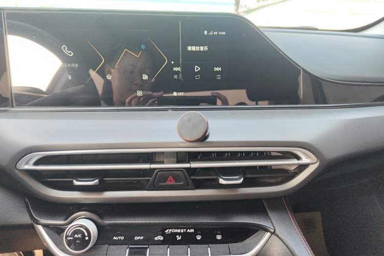 Used Changan Eado 2021 PLUS Blue Whale NE 1.4T GDI DCT Prestige Model
