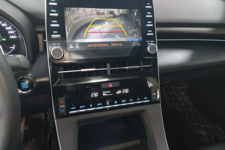 Used Toyota Avalon 2022 2.0L XLE Premium Edition