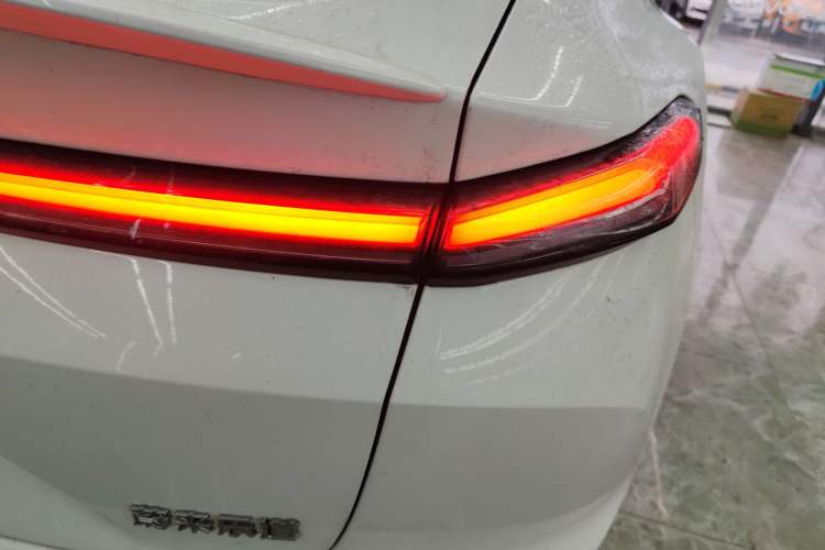 Used ONVO L60 2024 60 kWh Rear-Drive Version