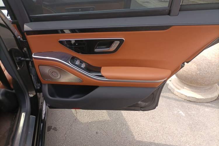 Used Mercedes-Benz S-Class 2023 Updated S 400 L Business Version
