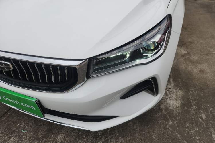 Used Geely Auto Emgrand 2022 4th Generation 1.5L CVT Flagship Model
