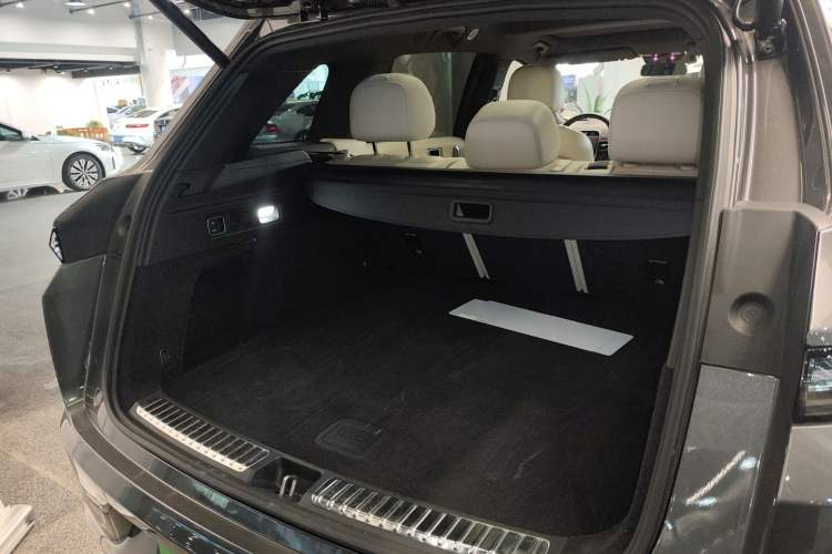 Used Li Auto L7 2023 Air model
