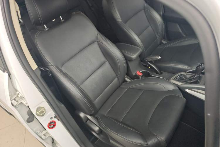 Used Geely Auto Vision X3 2017 1.5L Automatic Prestige Model
