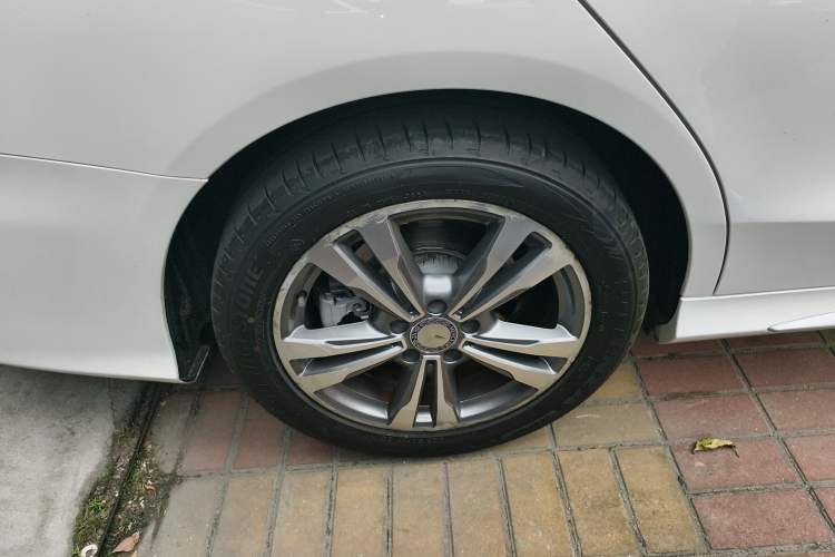 Used Mercedes-Benz C-Class 2017 Facelift C 200 L Sport Edition
