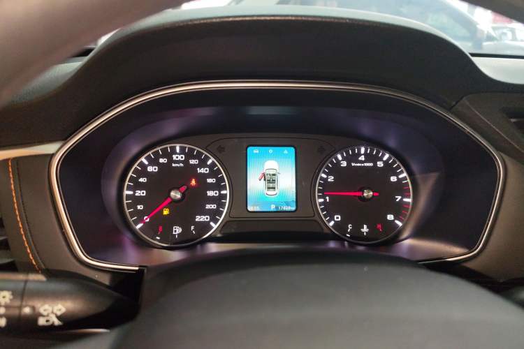 Used Roewe RX3 2021 PRO 1.6L CVT Elite Model
