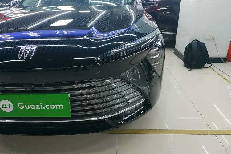 Used Buick LaCrosse 2023 Restyled 25T Cross-Country Edition
