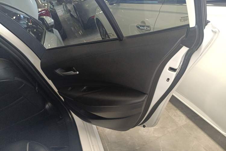 Used Toyota Levin 2022 185T CVT Luxury Edition
