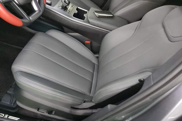 Used BYD Song Pro New Energy 2025 2nd Generation Intelligent Driving Version DM-i 75KM Leading Edition
