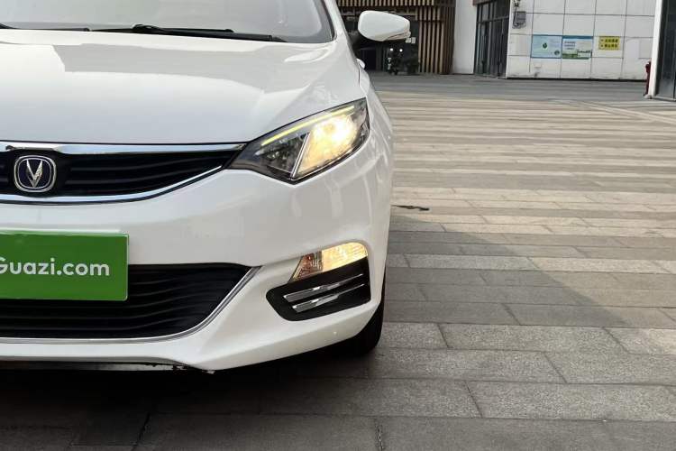 Used Changan Eado 2015 1.6L Manual Junku Model China V Standard