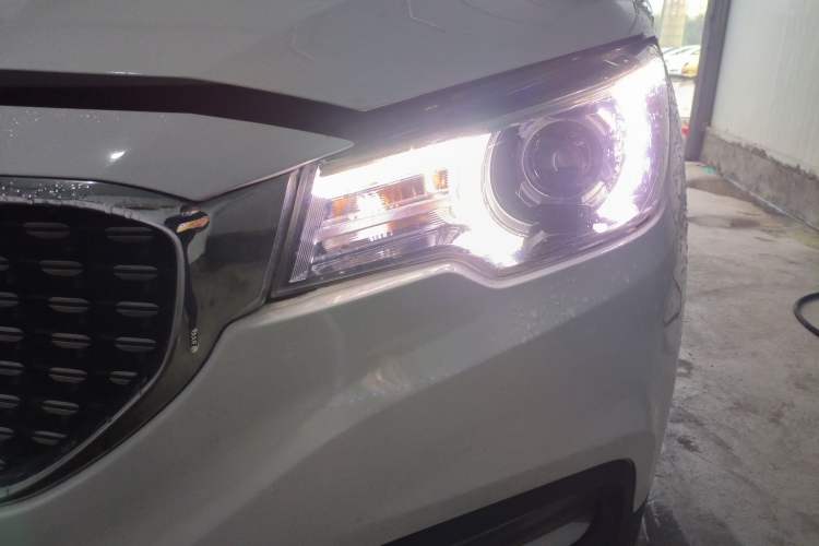 Used MG ZS 2018 1.5L Manual Luxury Version China V Standard