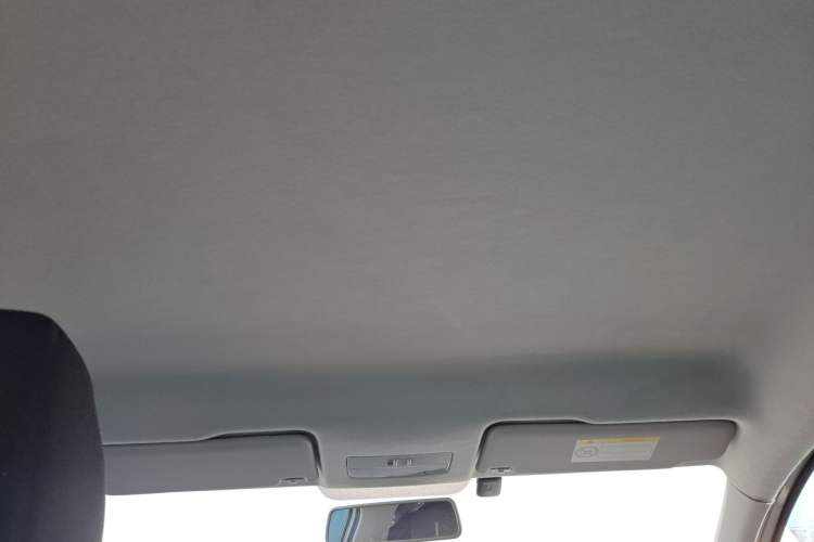 Used Volkswagen Santana 2015 1.4L Manual Fashion Edition
