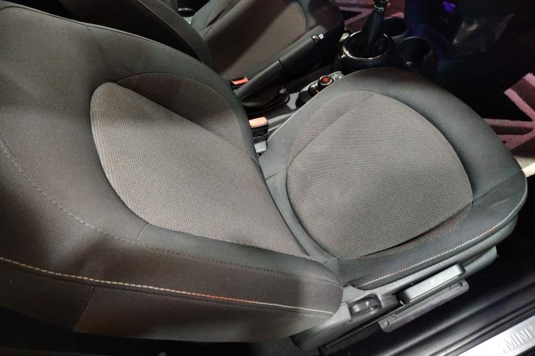 Used  MINI 2014 1.5T COOPER Fun
