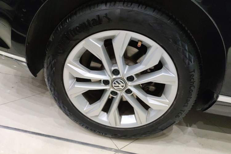 Used Volkswagen Magotan 2019 330TSI DSG Luxury Version China VI Standard
