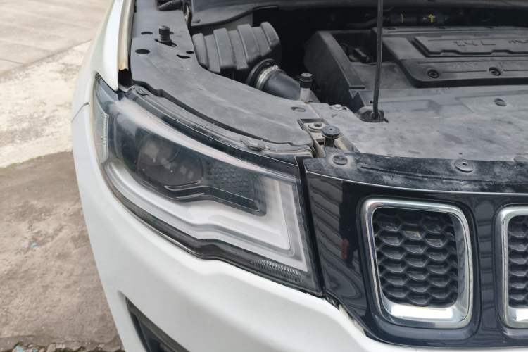 Used Jeep Compass 2017 200T Automatic Family Edition