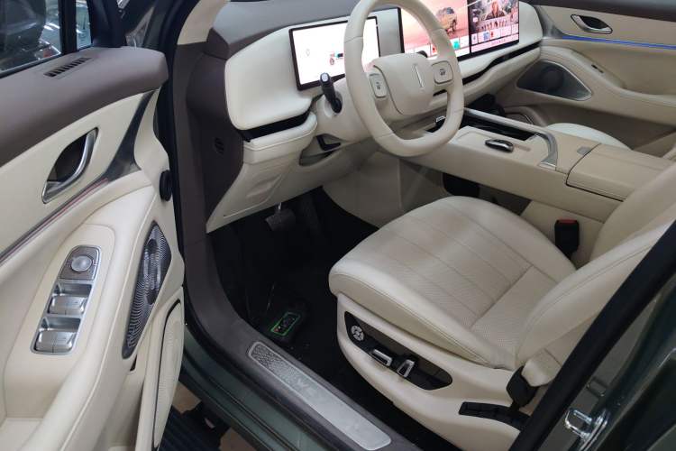 Used Wey Lanshan 2025 Four-Wheel Drive Max