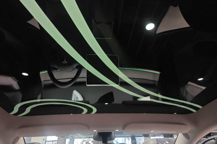 Used Tesla Model Y 2024 Rear-Wheel-Drive Version
