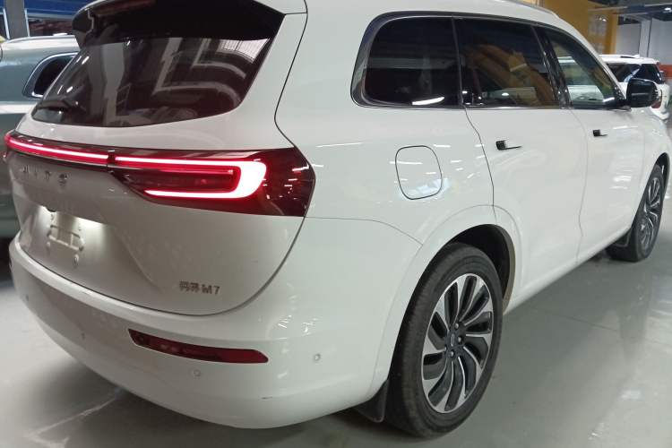 Used Hima AITO M7 2022 1.5T Four-Wheel Drive Luxury Edition