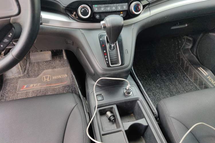 Used Honda CR-V 2016 2.0L Two-Wheel Drive Classic Edition