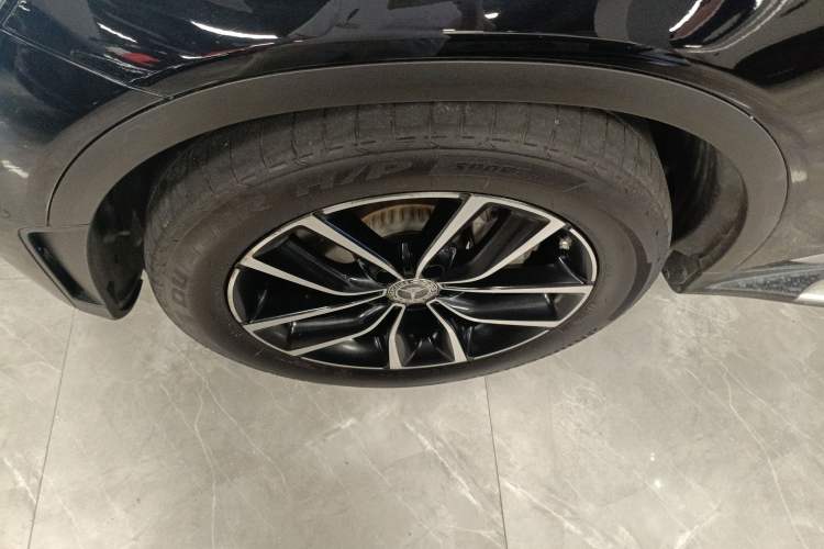 Used Mercedes-Benz GLC 2020 Facelift GLC 300 L 4MATIC Dynamic Edition
