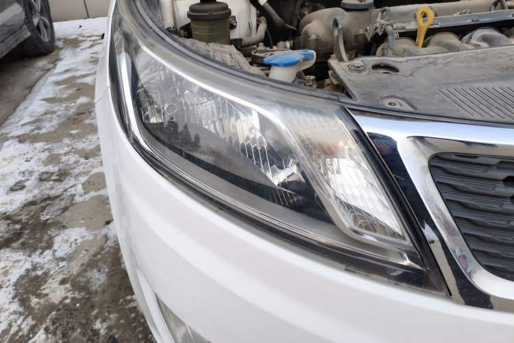 Used Kia K2 2012 Sedan 1.4L Automatic GLS Commemorative Edition
