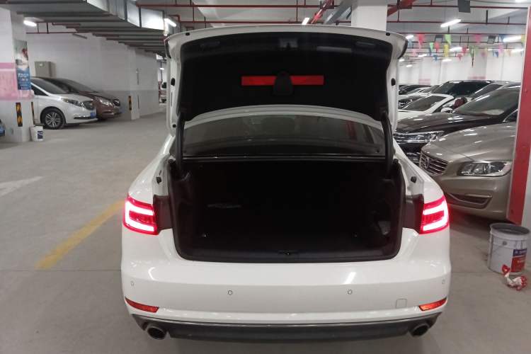 Used Audi A4L 2018 30th Anniversary Edition 40 TFSI Trendy Model