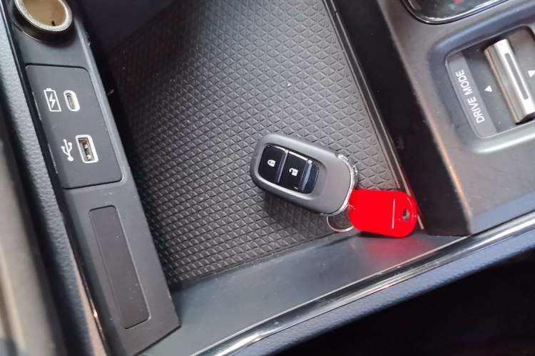 Used Honda Breeze 2023 240TURBO Two-Wheel Drive Elite Edition 5 Seats
