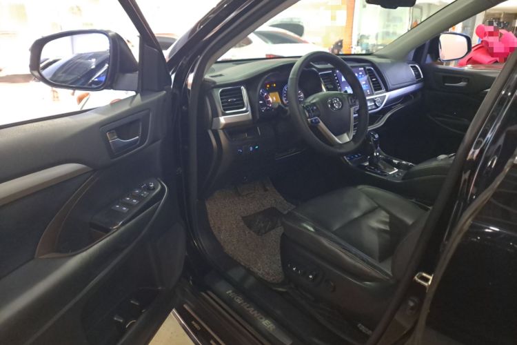 Used Toyota Highlander 2017 2.0T Four-Wheel Drive Luxury Edition 7 Seats
