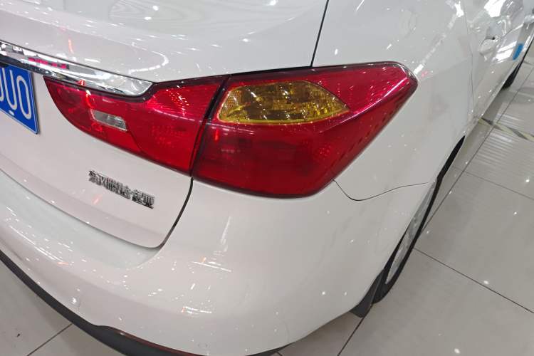 Used Kia K3 2015 1.6L Automatic GL
