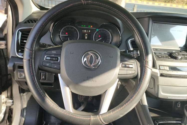 Used Dongfeng Aeolus AX7 2018 Classic 1.6T Automatic Elite Model
