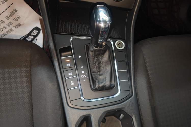 Used Volkswagen Bora 2021 1.5L Automatic Fashionable Smart Connectivity Version