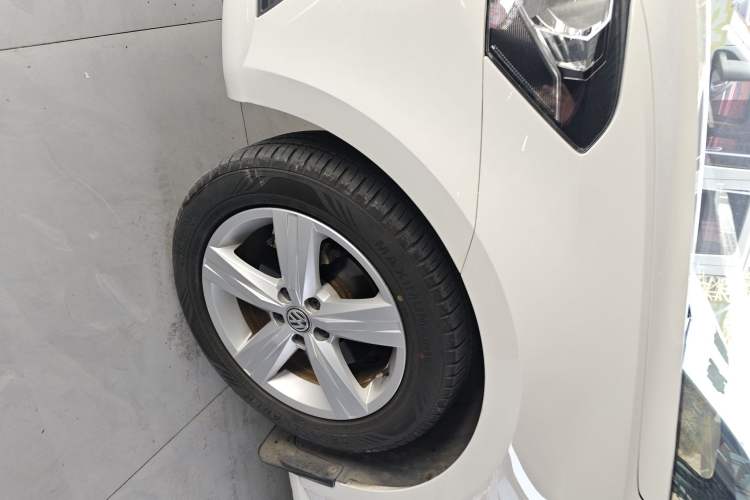 Used Volkswagen Lavida 2017 1.6L Automatic Fashion Edition
